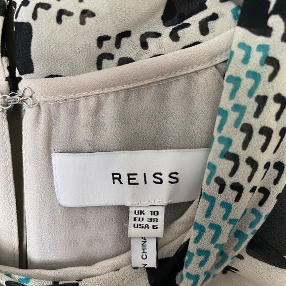 REISS Ardelle Geo Heart Mini Dress Long Sleeve Size 6 - Picture 9 of 12